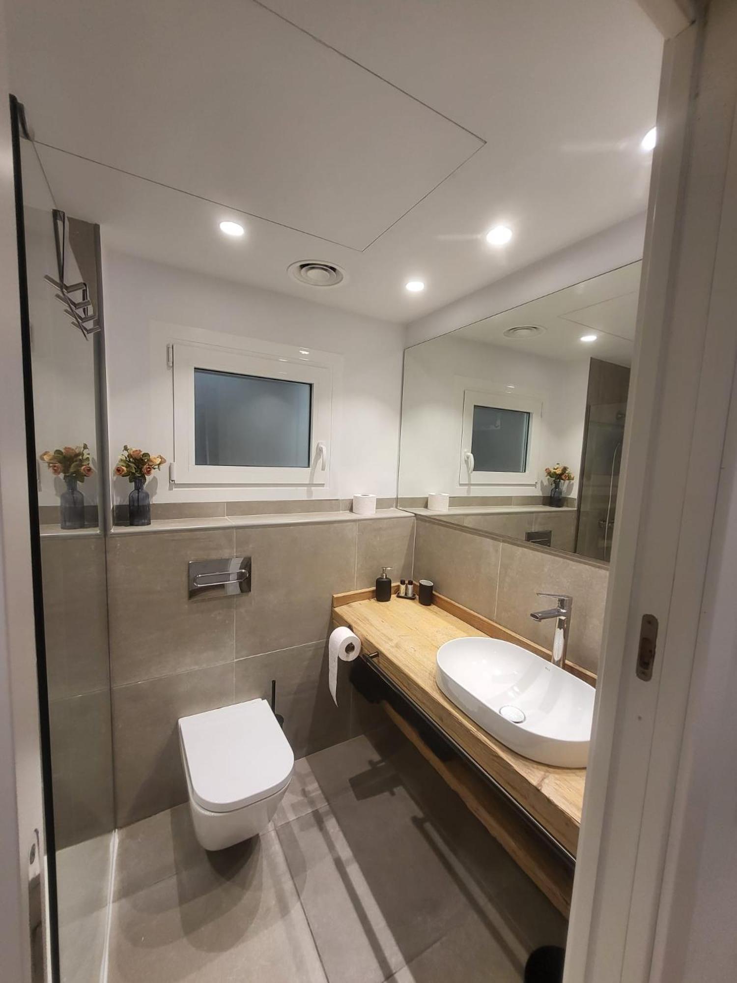 Turistic Girona - Piso De 1, 2 O 3 Habitaciones מראה חיצוני תמונה