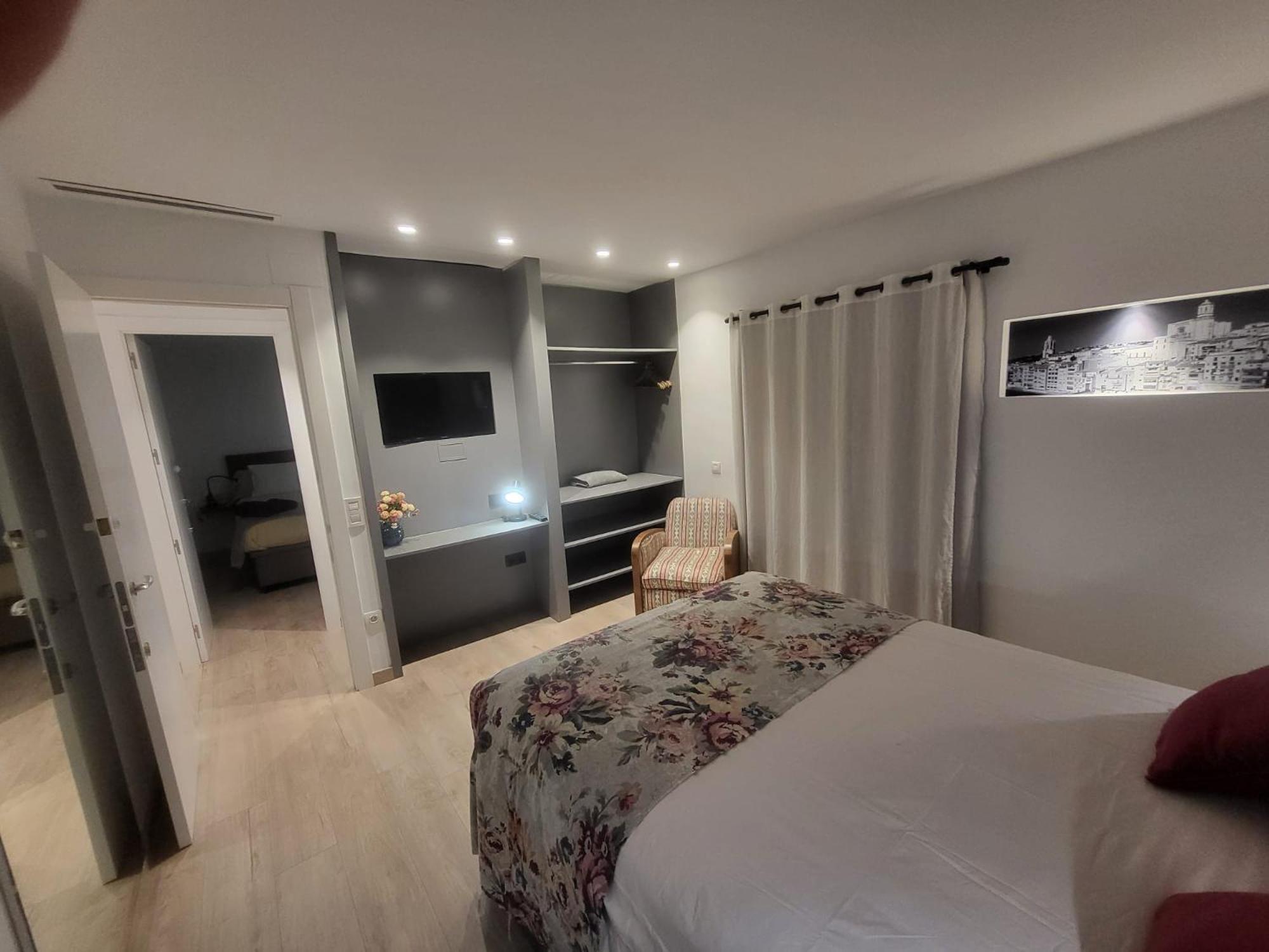 Turistic Girona - Piso De 1, 2 O 3 Habitaciones מראה חיצוני תמונה